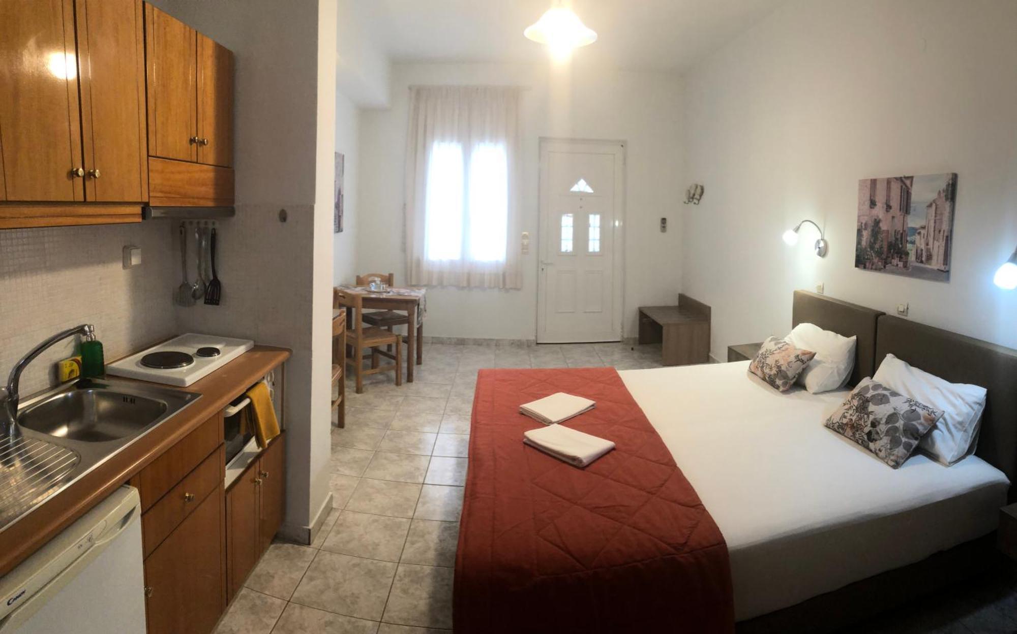 Chrisanthi Studios & Apartments Πλακιάς Εξωτερικό φωτογραφία