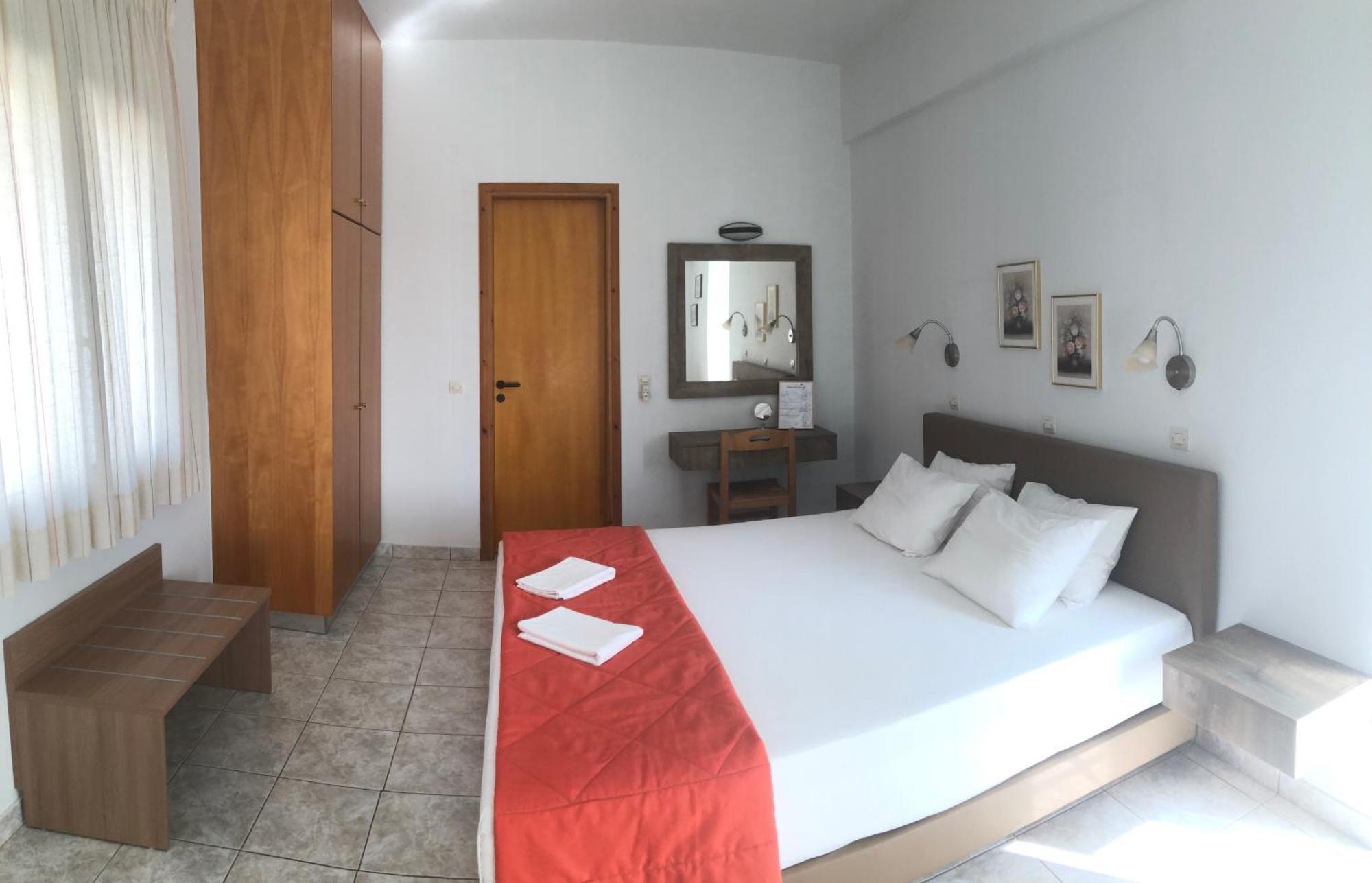 Chrisanthi Studios & Apartments Πλακιάς Εξωτερικό φωτογραφία