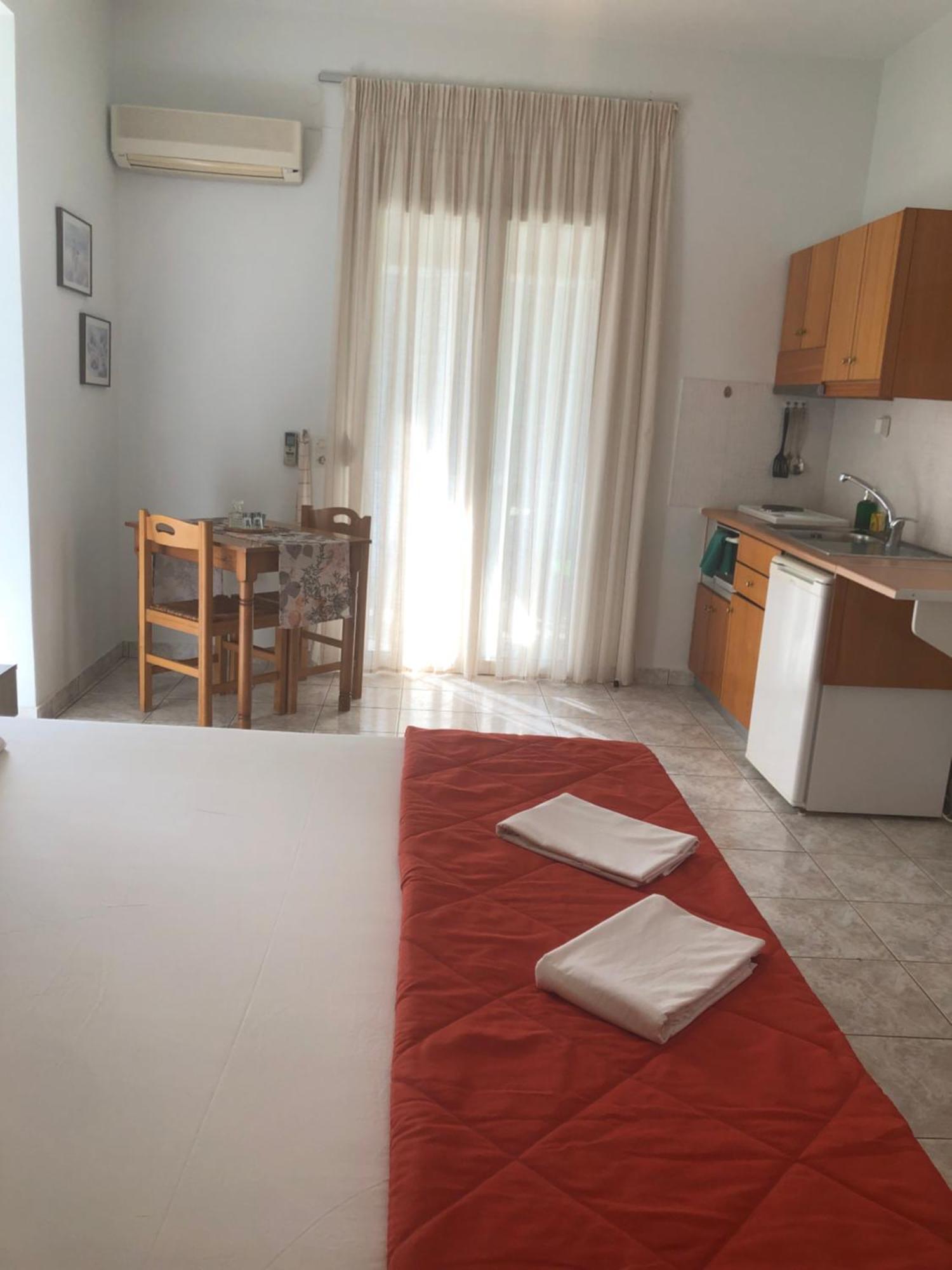 Chrisanthi Studios & Apartments Πλακιάς Εξωτερικό φωτογραφία
