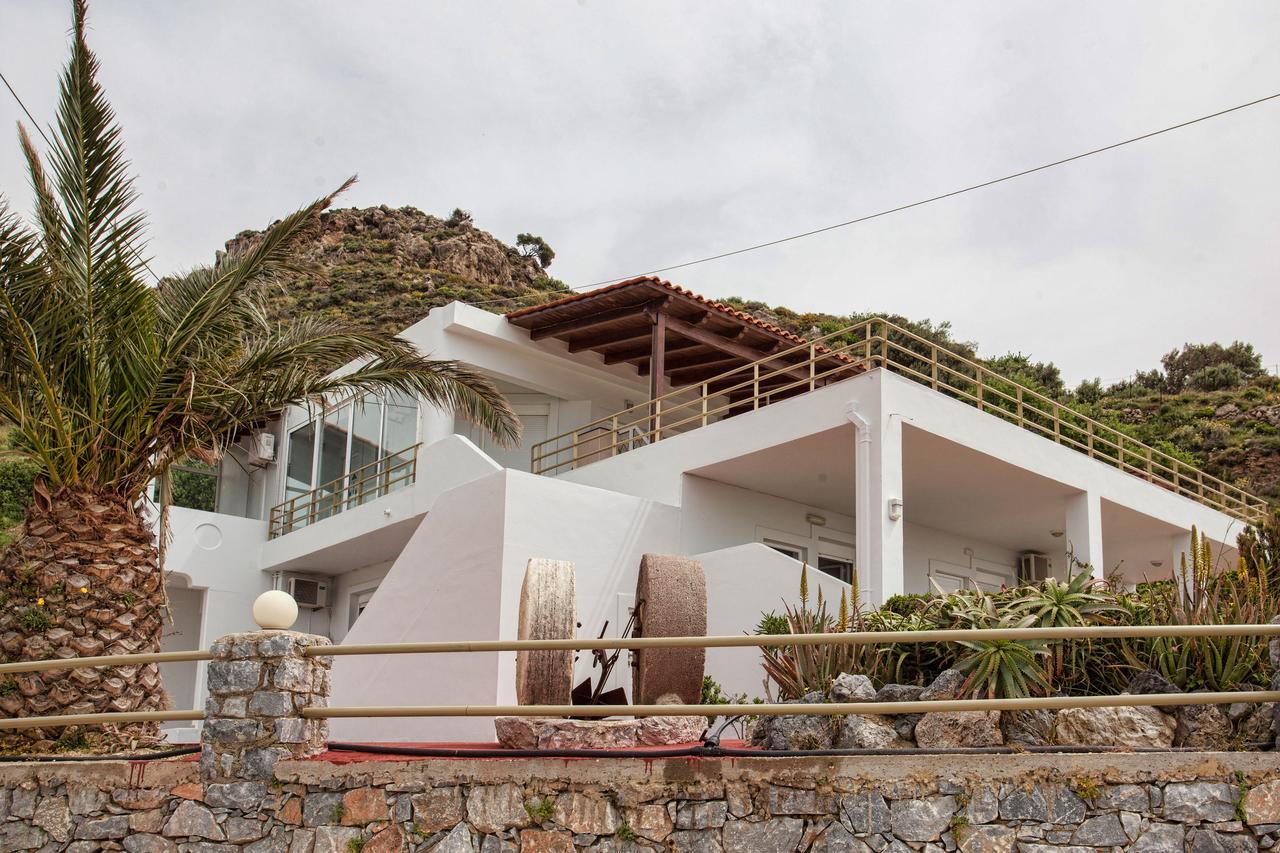 Chrisanthi Studios & Apartments Πλακιάς Εξωτερικό φωτογραφία